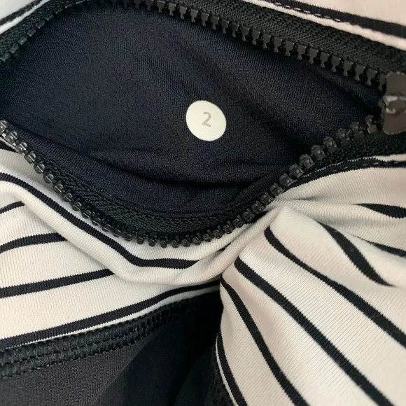 Lululemon Rebel Runner Soul Cycle‎ Crop Legging - Picture 11 of 11